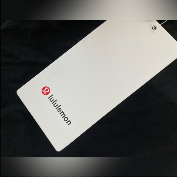 NWT Lululemon Align T Shirt - Black - Picture 4 of 6